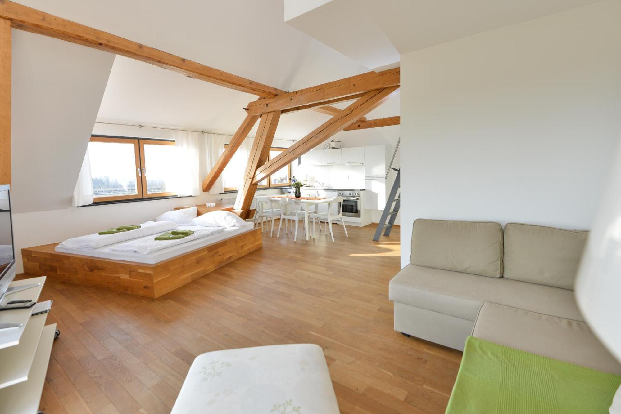 Gut Huegle Erlebnishof Villa Ravensburg Exteriör bild